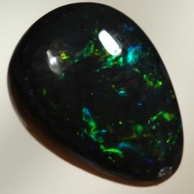 SOLID SEMI BLACK OPAL Strong and bright fire, always moving colour